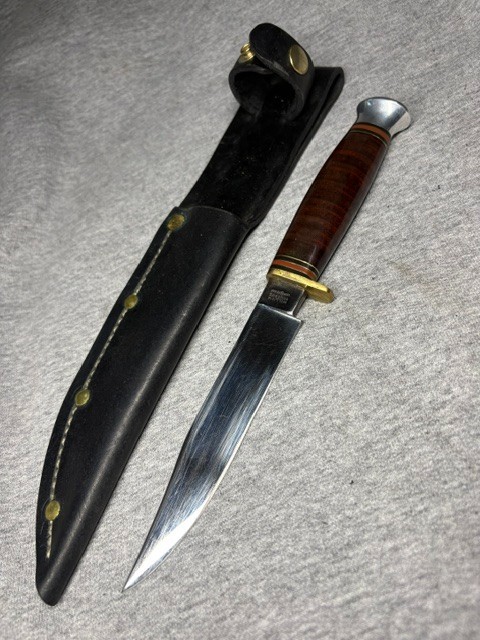 William Rogers I Cut My Way Hunting Knife with Sheath Sheffield England