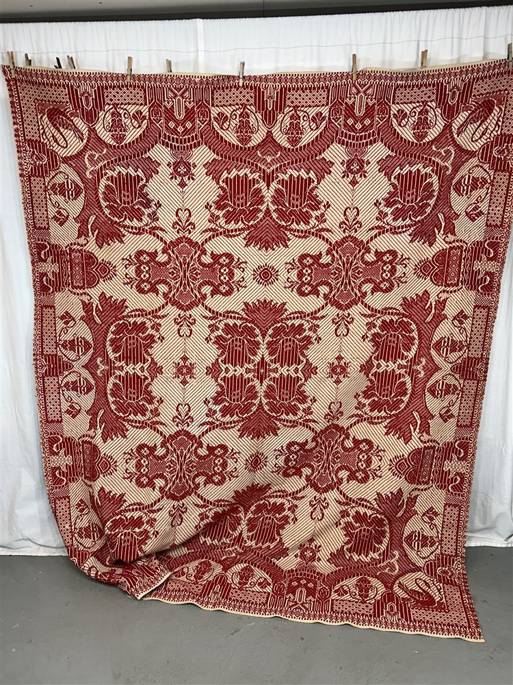 vintage coverlet red/white linen/cotton wool 74x 93 reversible replica 