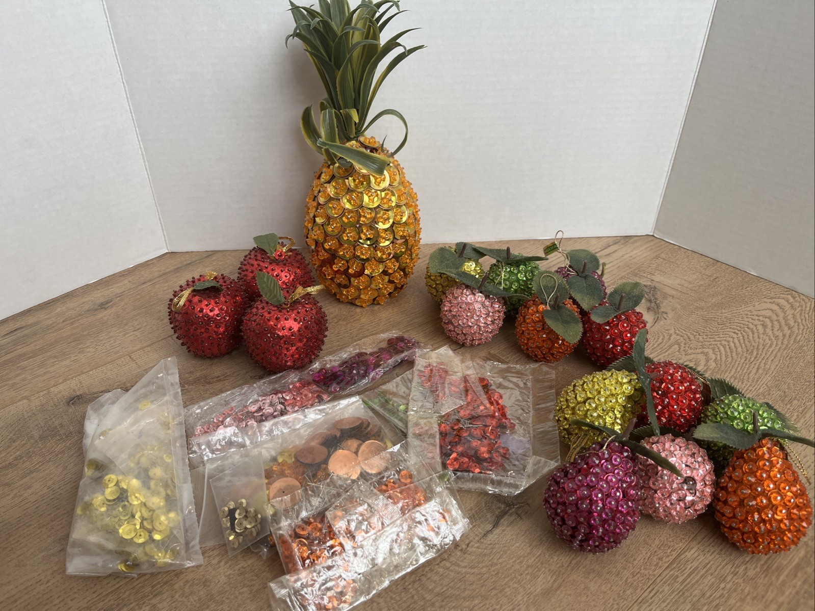 16 VTG MCM Fruit Pineapple Apple Pear Push Pin Beaded Sequin Handmade & Parts