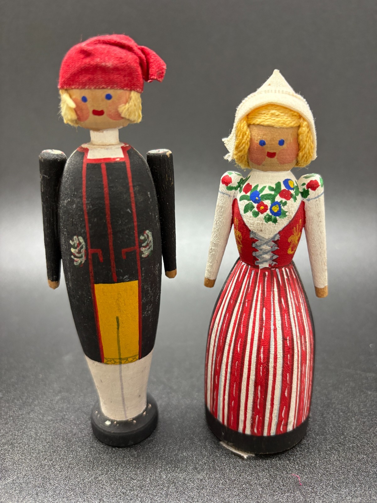 Vtg Swedish Folk Couple Leksand Wooden Wood Dolls Handmade Signed Traditional 5”