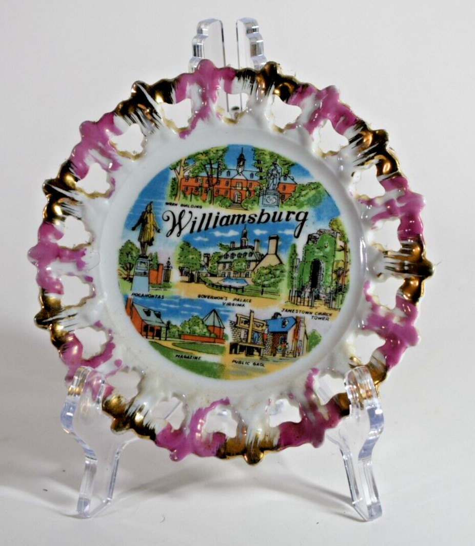 Vintage 1950s  Williamsburg Virginia  Souvenir Plate