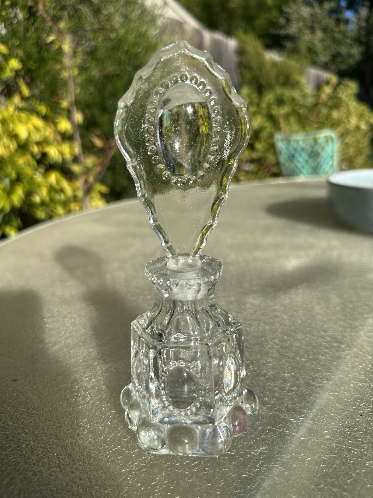 Vintage L.E.Smith Art Deco Glass Beaded Cameo Perfume Bottle and Stopper 8.5”