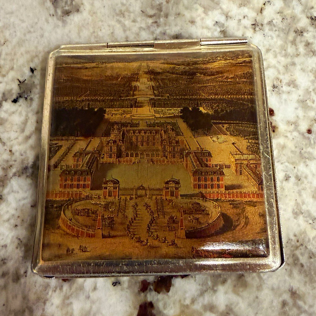 Vintage Compact mirror of the Chateau, Gardens and Park of Versailles, Paris