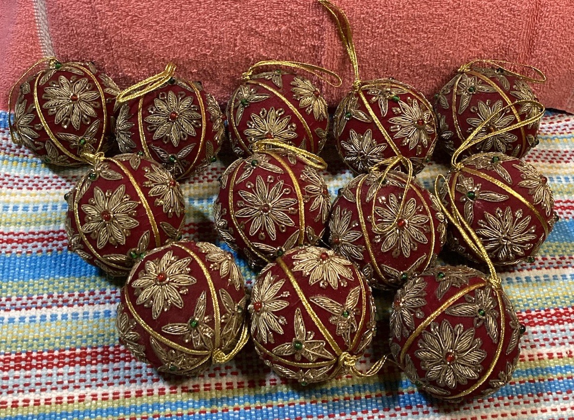 Vintage Burgundy Red Velvet Gold Sequin Christmas Ball Ornaments X12 Holiday Vintage Burgundy Red Velvet Gold Sequin Christmas Ball Ornaments X12 Holiday