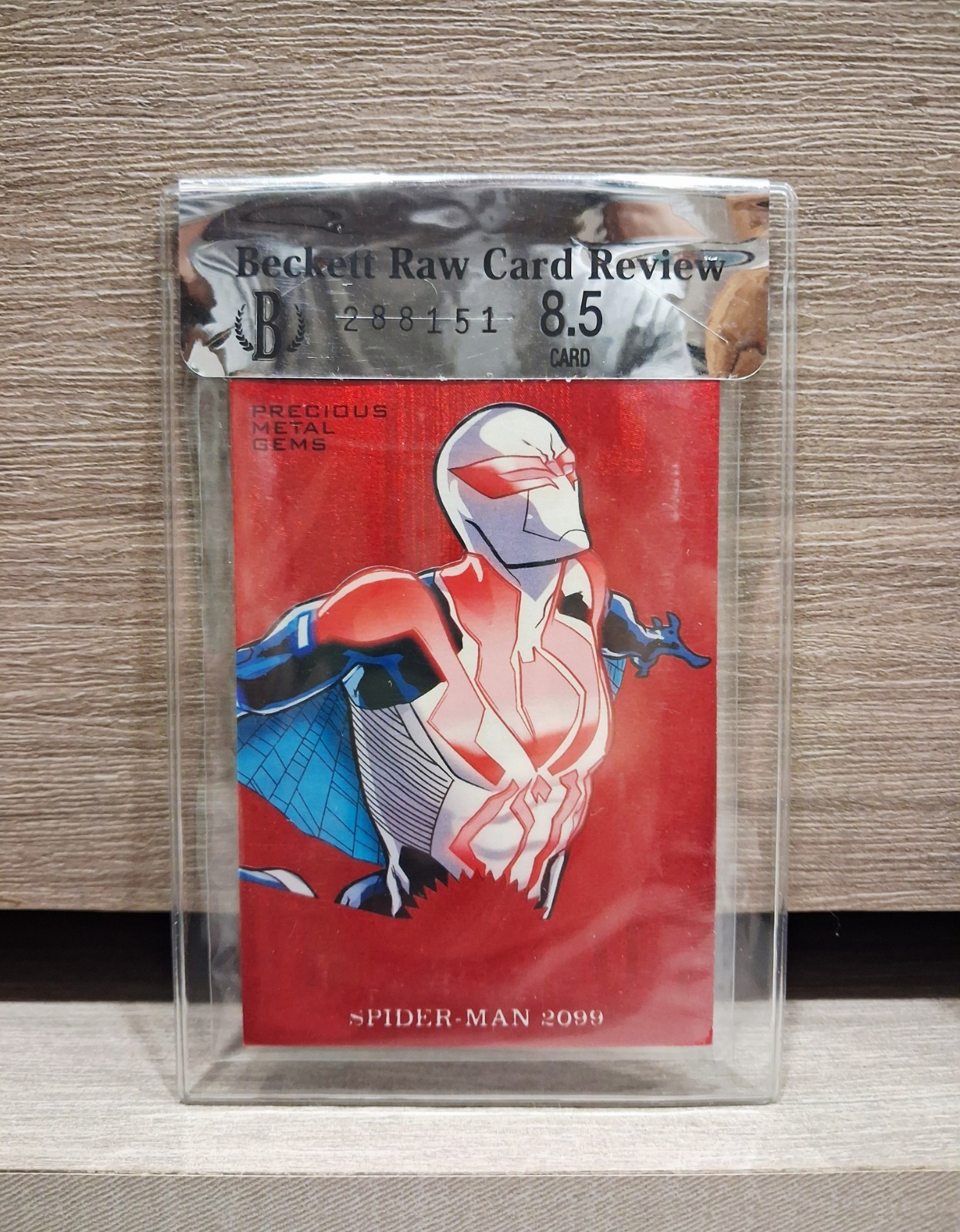 2017 Fleer Ultra Marvel Spider-man 2099 PMG RED /99 Becket Raw Card Review 8.5 2017 Fleer Ultra Marvel Spider-man 2099 PMG RED /99 Becket Raw Card Review 8.5
