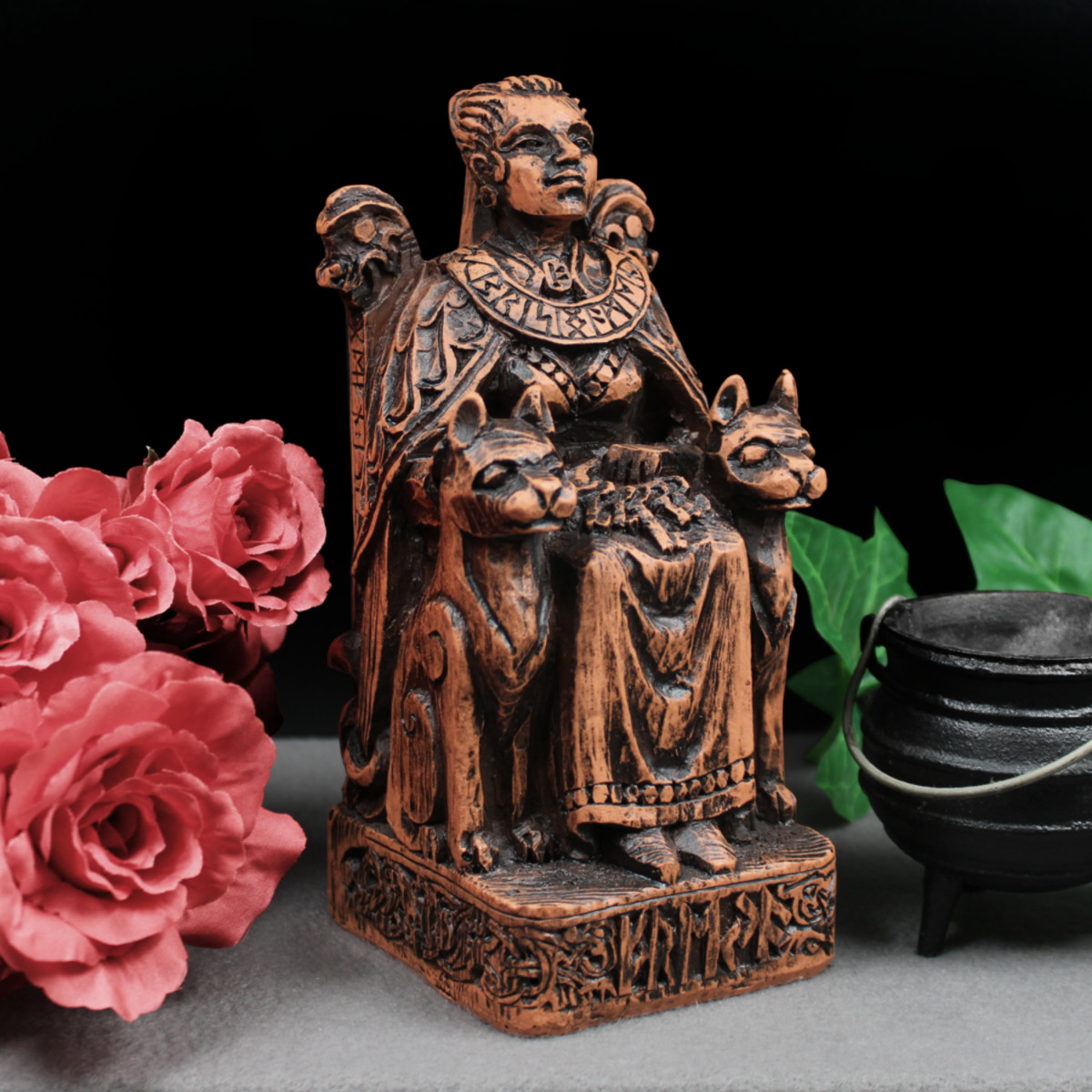 Freya Statue - Norse Viking Goddess Figure Home Altar Decor - Dryad Design