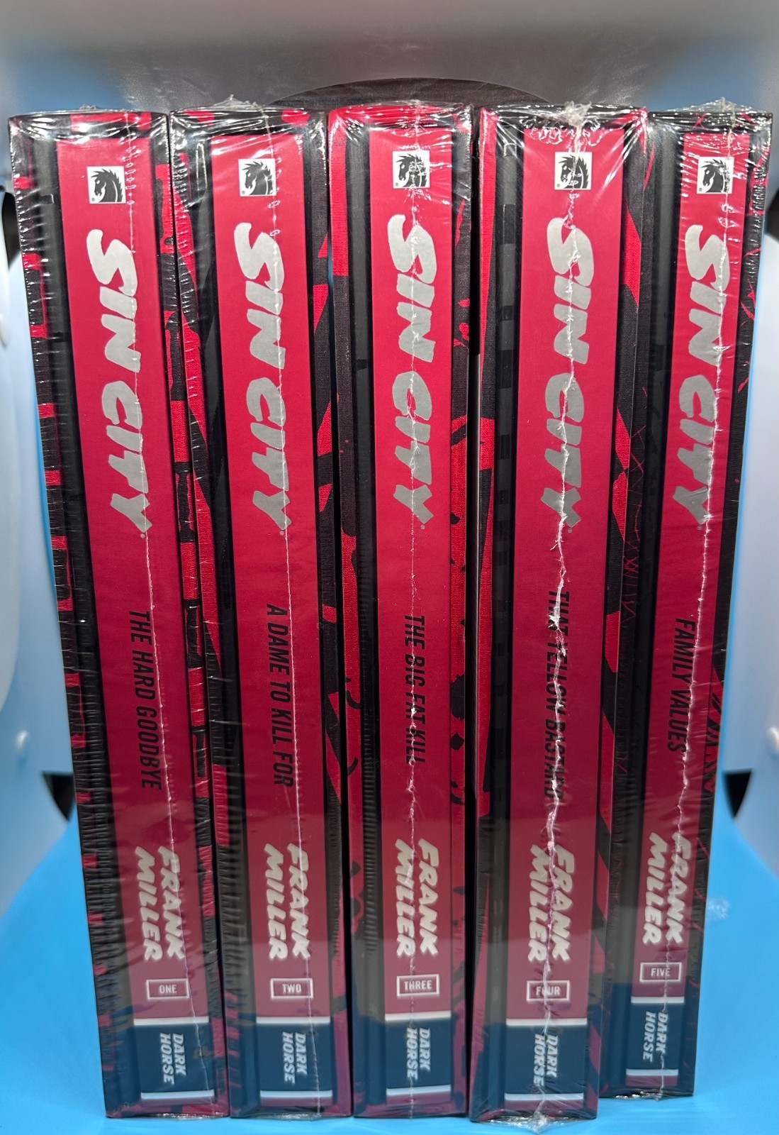 Frank Miller's Sin City Deluxe 4th Edition Vol. 1-5 Complete Sealed w/Outer box