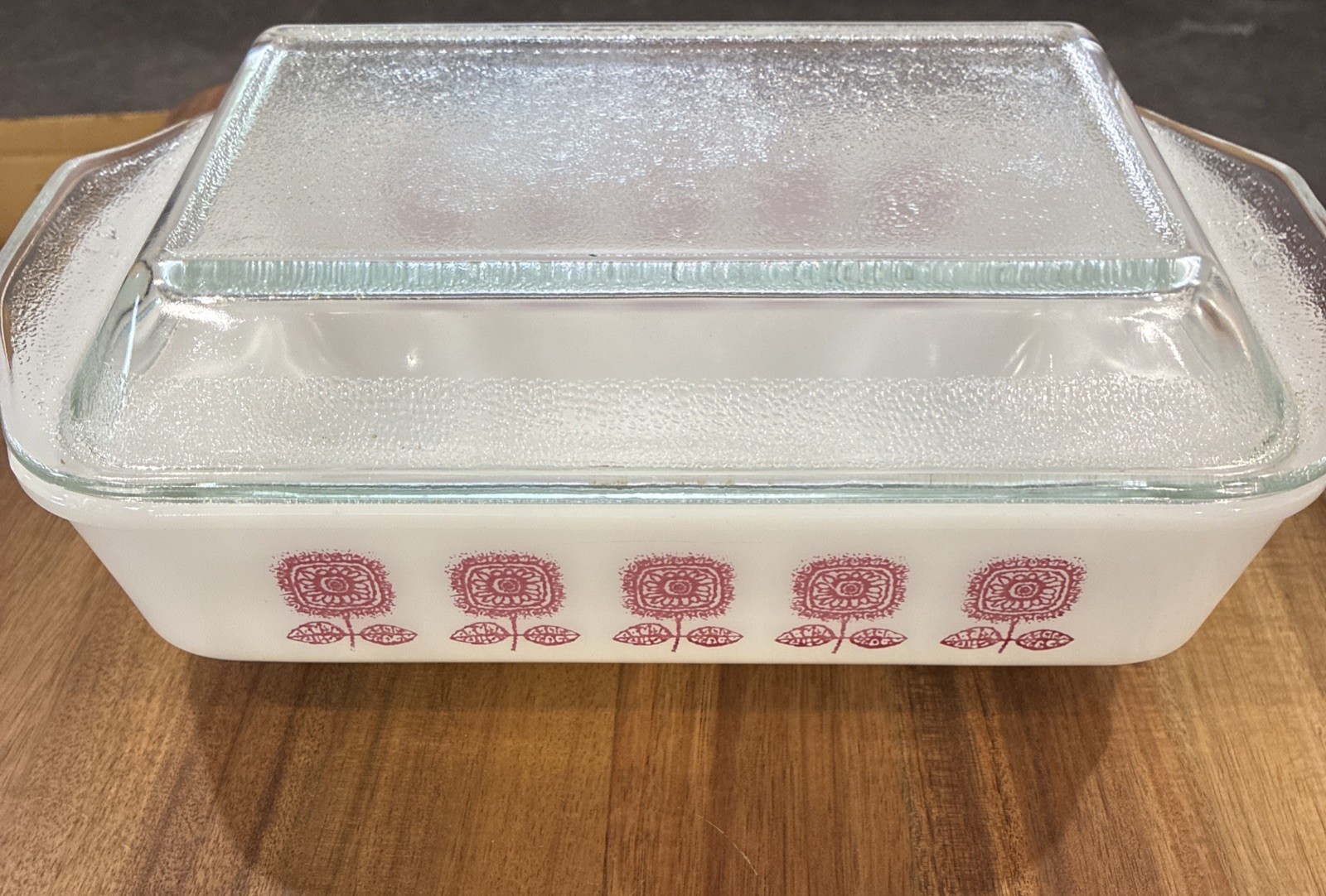 Vintage Crown Pyrex Spanish Oblong Baker Casserole Dish Pink Plum & Lid MINT