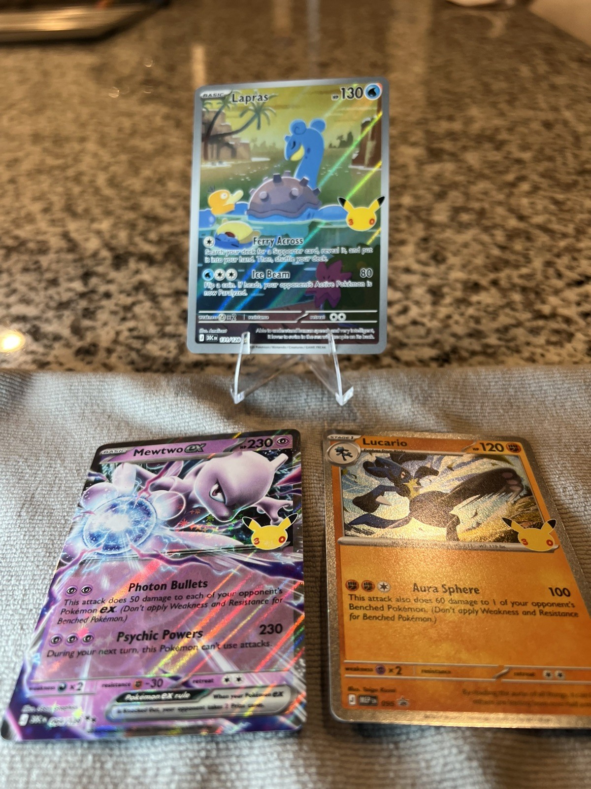 Lapras 131/128 bundle mewtwo ex, Lucario 30th Celebration Anniversary Pokémon NM Lapras 131/128 bundle mewtwo ex, Lucario 30th Celebration Anniversary Pokémon NM