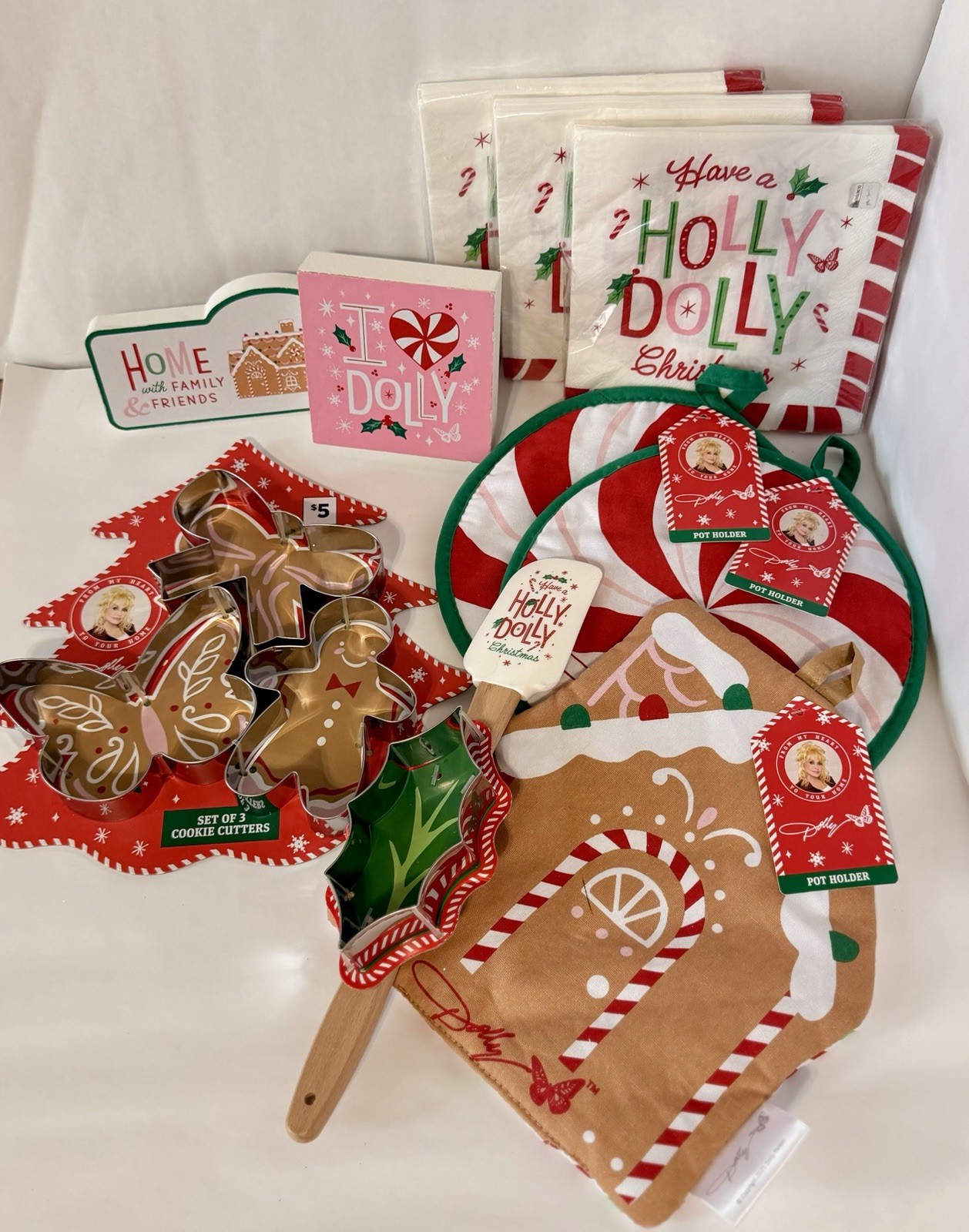 10Pc. Dolly Parton Christmas Lot, NWT, Spatula Cookie Cutters Decor Pot Holder 10Pc. Dolly Parton Christmas Lot, NWT, Spatula Cookie Cutters Decor Pot Holder