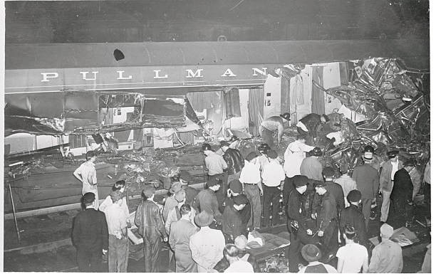 Bradford Ohio A view of a part of wreckage of 3 freight trains that- Old Photo