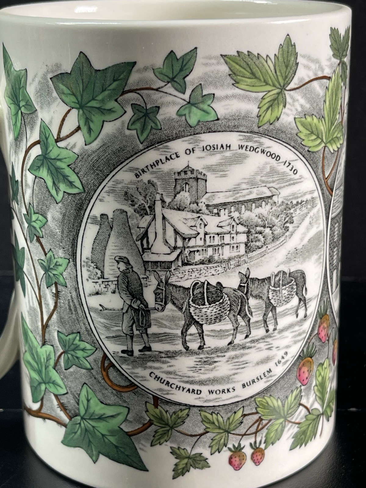 1759 - 1959 Wedgwood & Sons 200th Anniversary Large Ceramic Mug Ornate Detail