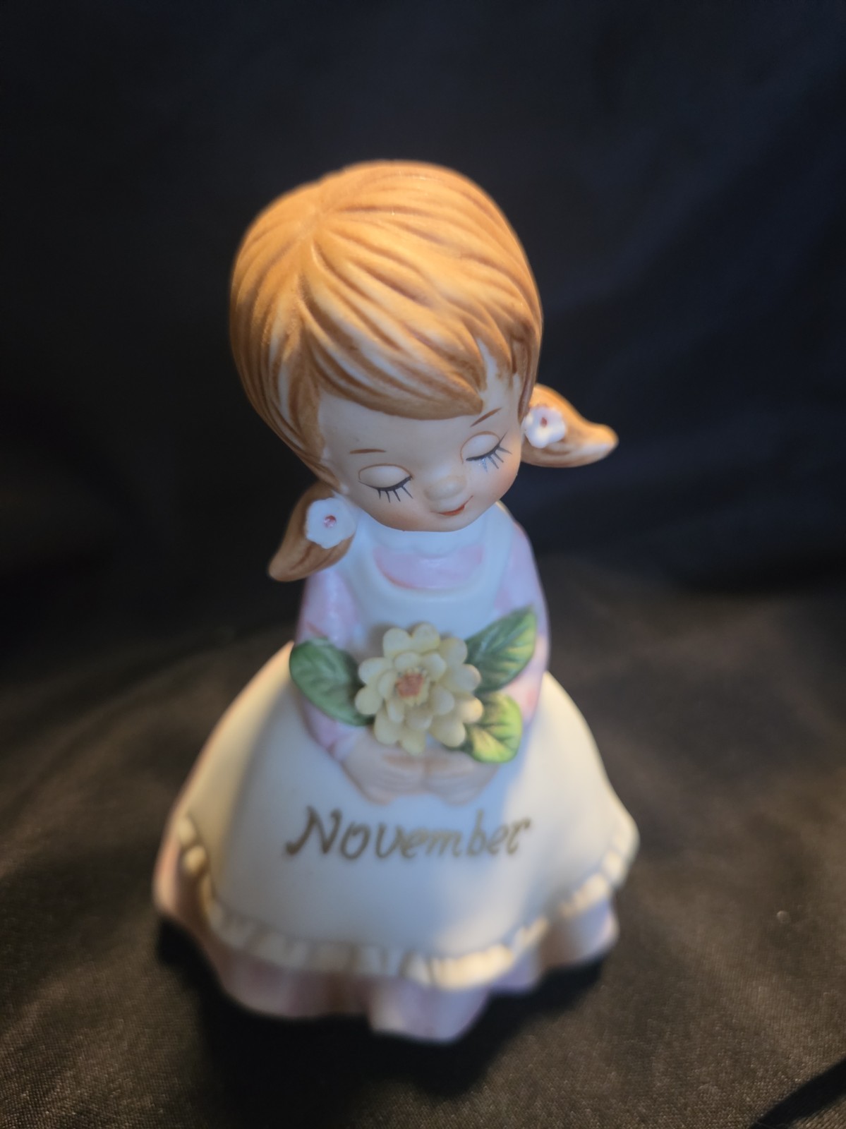 Vintage Kelvin November Birthday Girl Figurine C-775 Flower Month Mums Ceramic