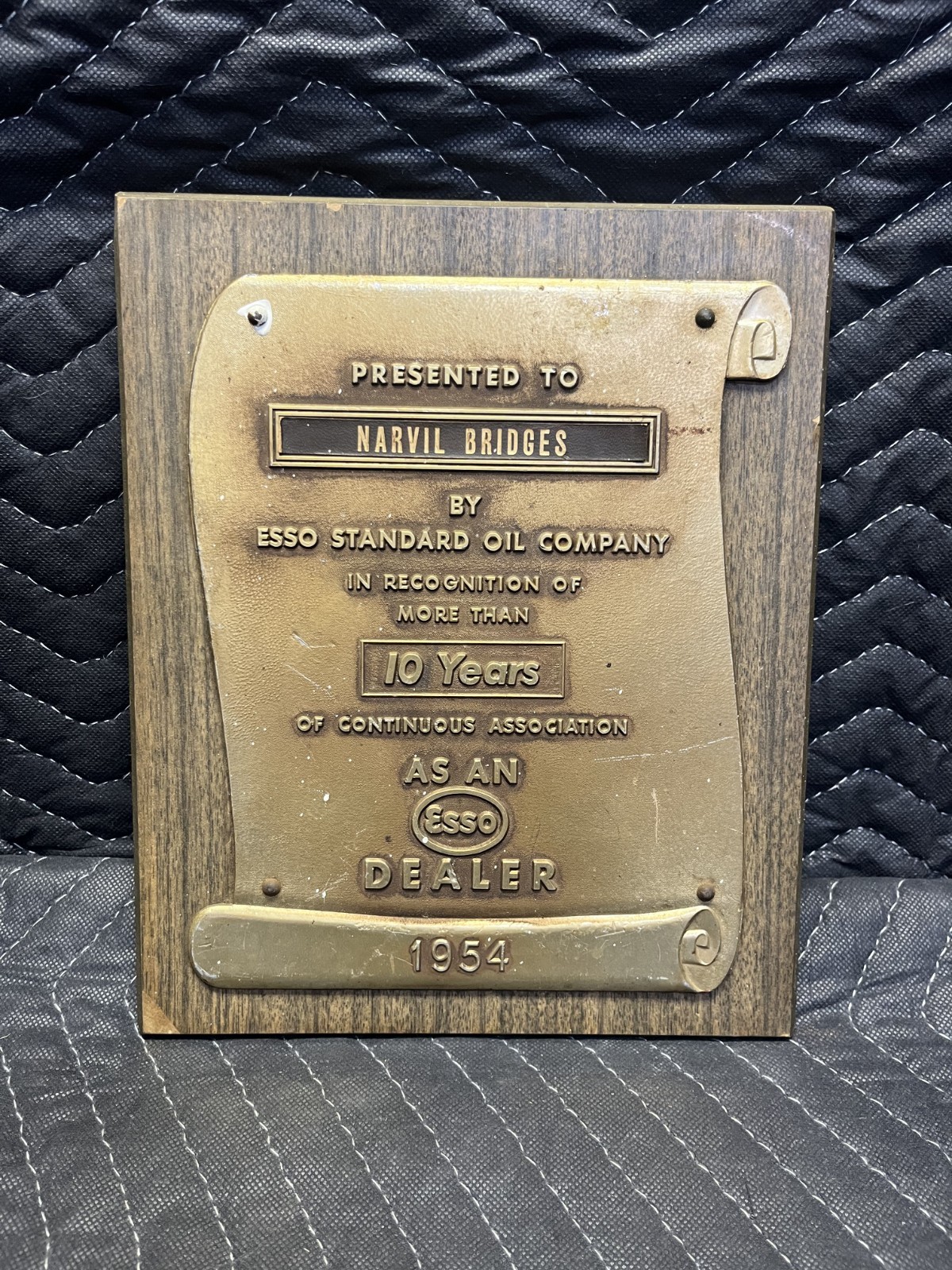 Vintage 1954 10 Years Esso Dealer Award Metal Wood Plaque Early Gas & Oil