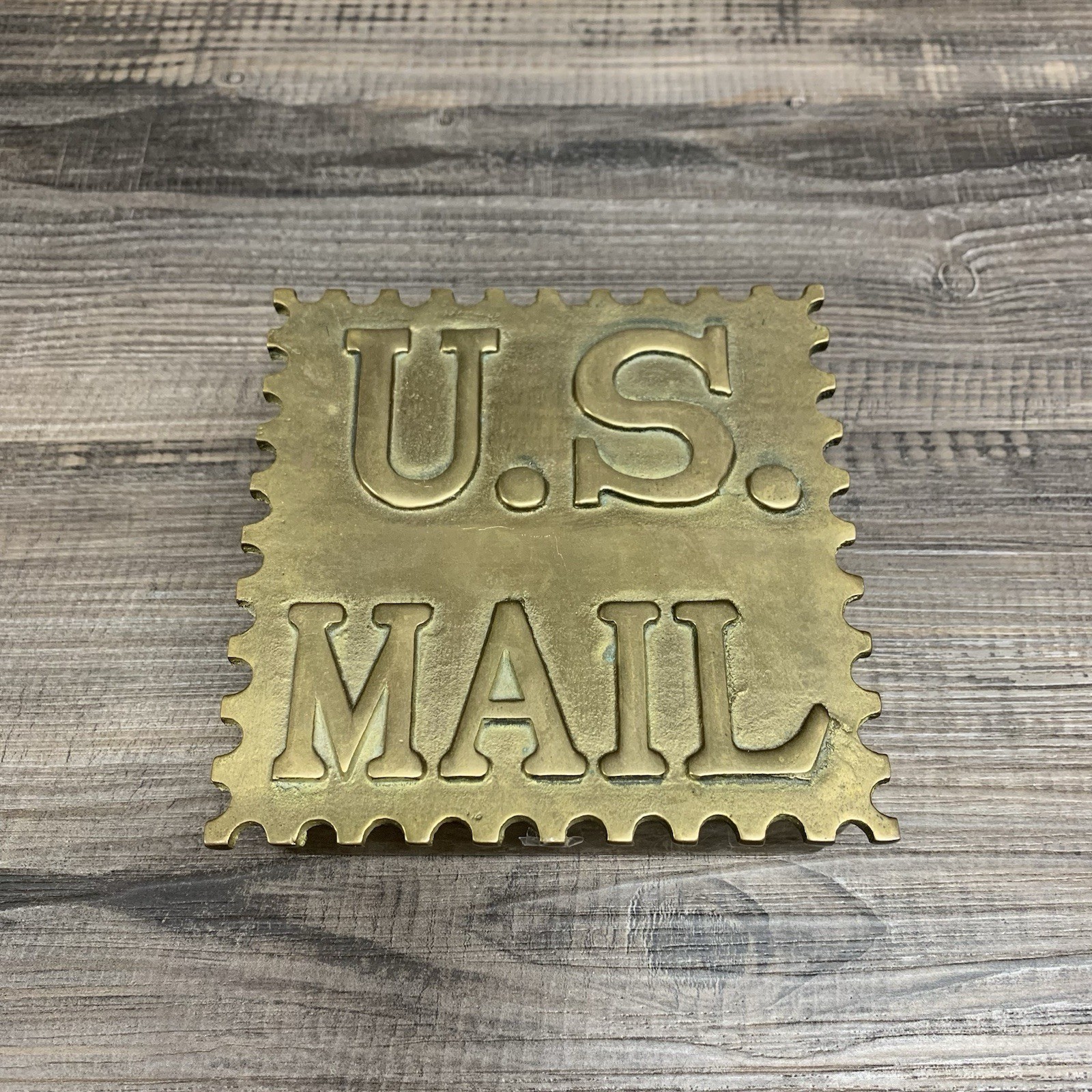 VTG US Mail Brass Postage Stamp Shaped Trinket Box W/Lid MCM Office Decor 4.5” VTG US Mail Brass Postage Stamp Shaped Trinket Box W/Lid MCM Office Decor 4.5”
