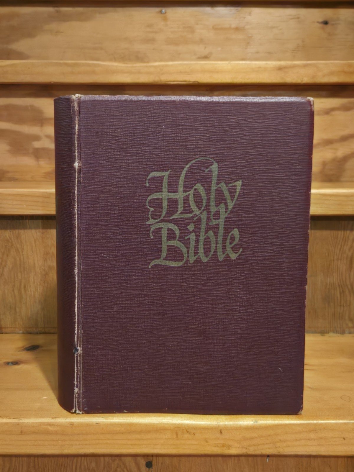 1949 HOLY BIBLE POPE LEO XIII AND PLUS XII 11 1/2 X 9 1/2 (BIG BIBLE) 1949 HOLY BIBLE POPE LEO XIII AND PLUS XII 11 1/2 X 9 1/2 (BIG BIBLE)