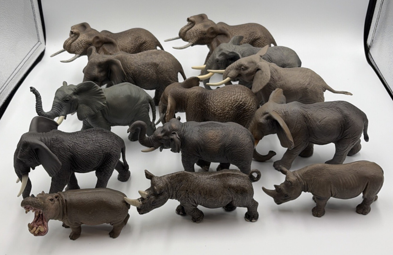 Lot of 13 Safari Animal Figures Schleich, Papo, Safari Ltd, CollectA & Mojo
