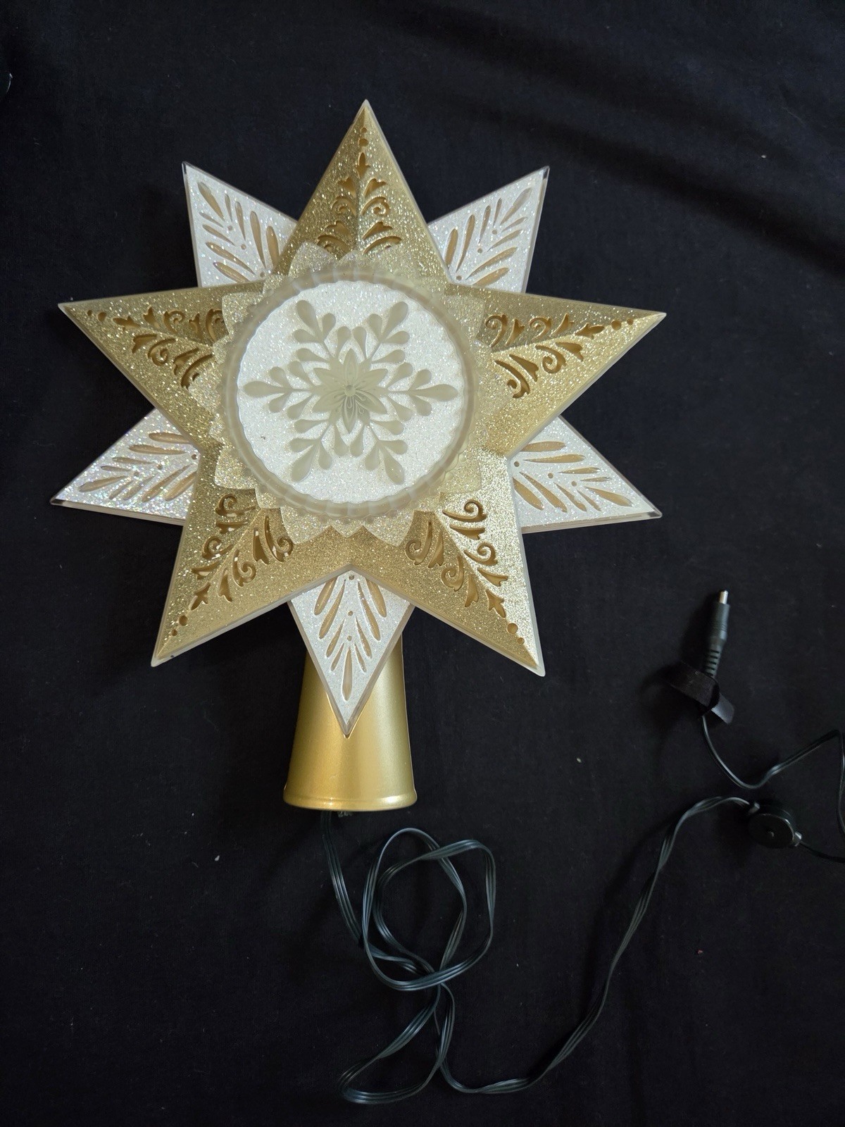 Vintage 2005 New Hallmark Illuminations Holiday Starlight Christmas Tree Topper