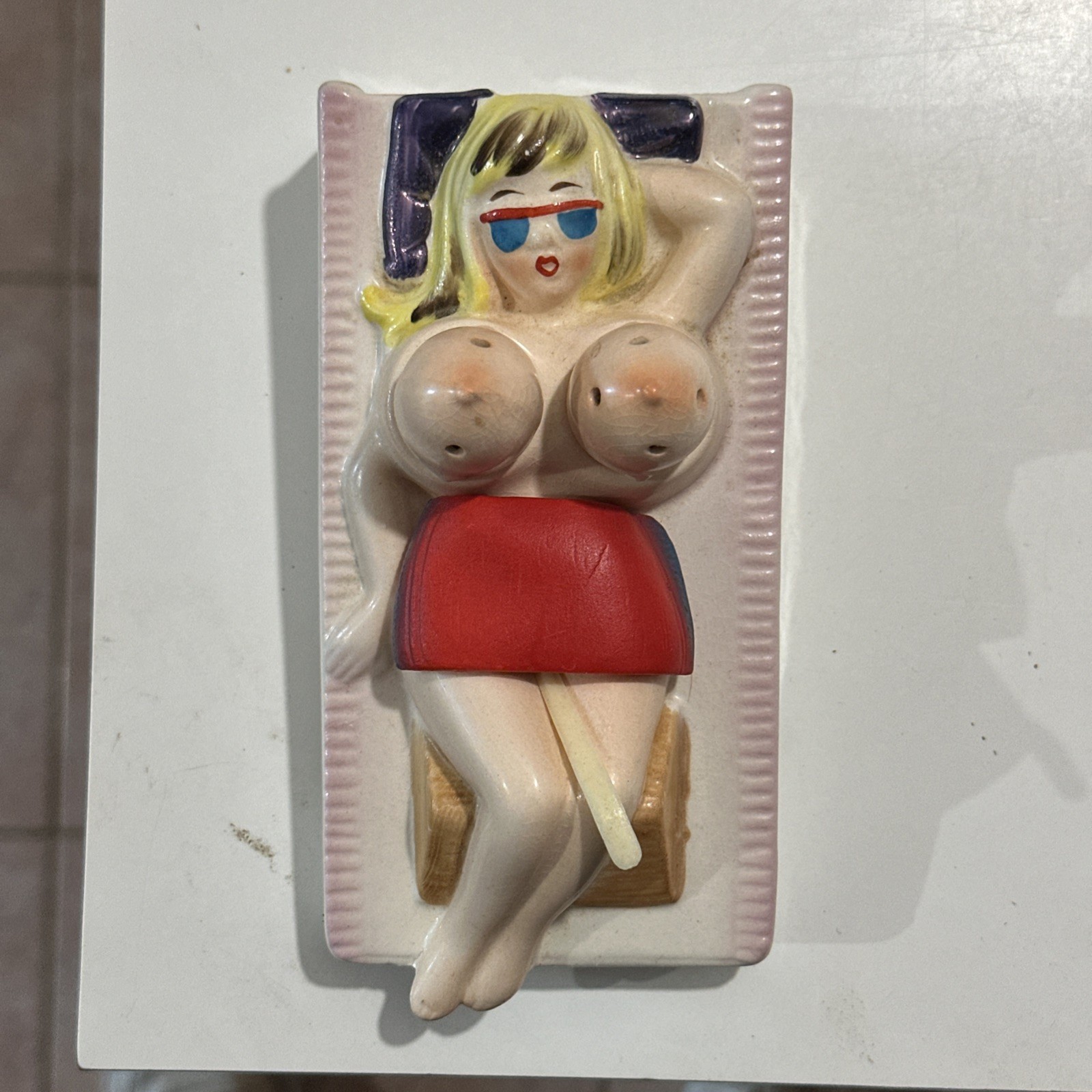 Vintage Novelty Ceramic Beach Babe Boobie Salt n Pepper Shaker - Style 804 Japan Vintage Novelty Ceramic Beach Babe Boobie Salt n Pepper Shaker - Style 804 Japan