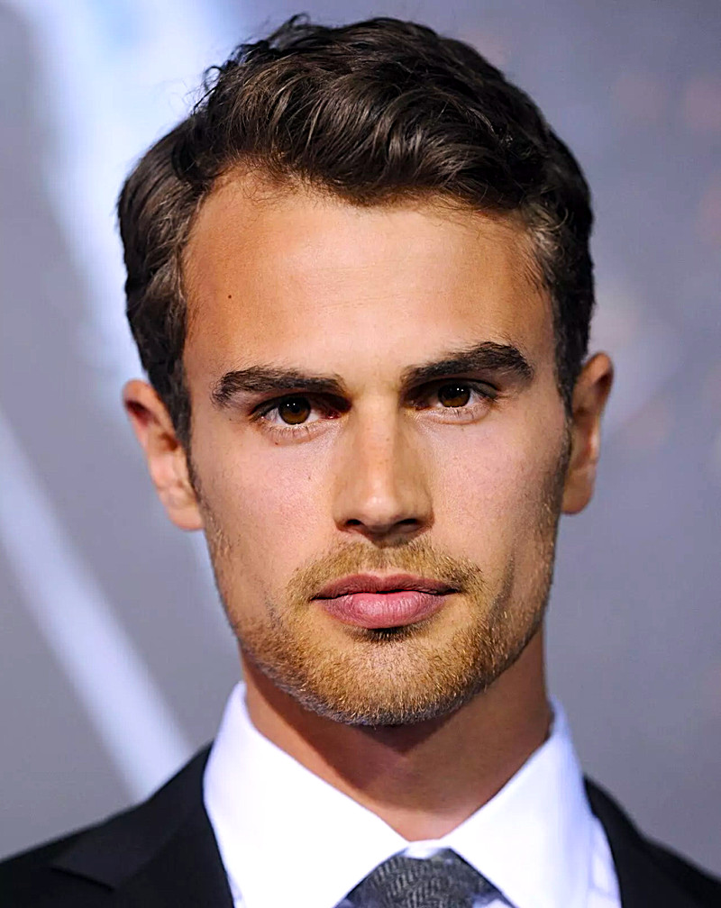 THEO JAMES 8\