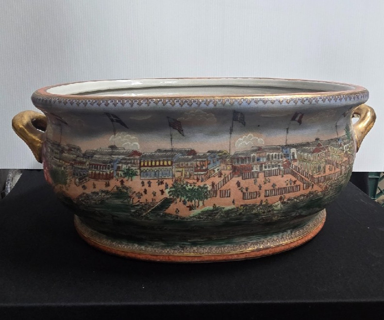 Antique Chinese Export Foot-soaking Basin Vessel \