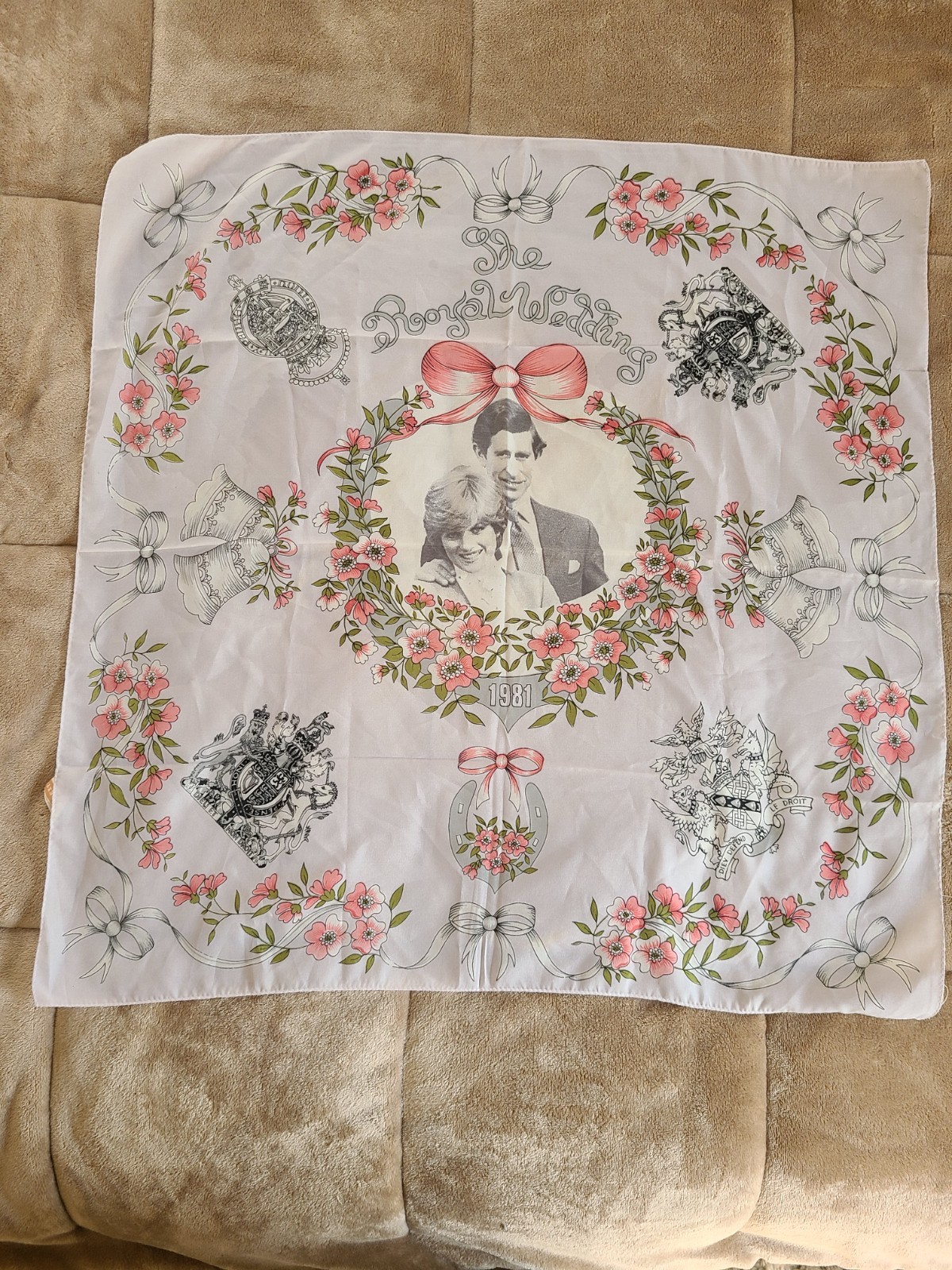 1981 Royal Wedding commemorative  Scraf