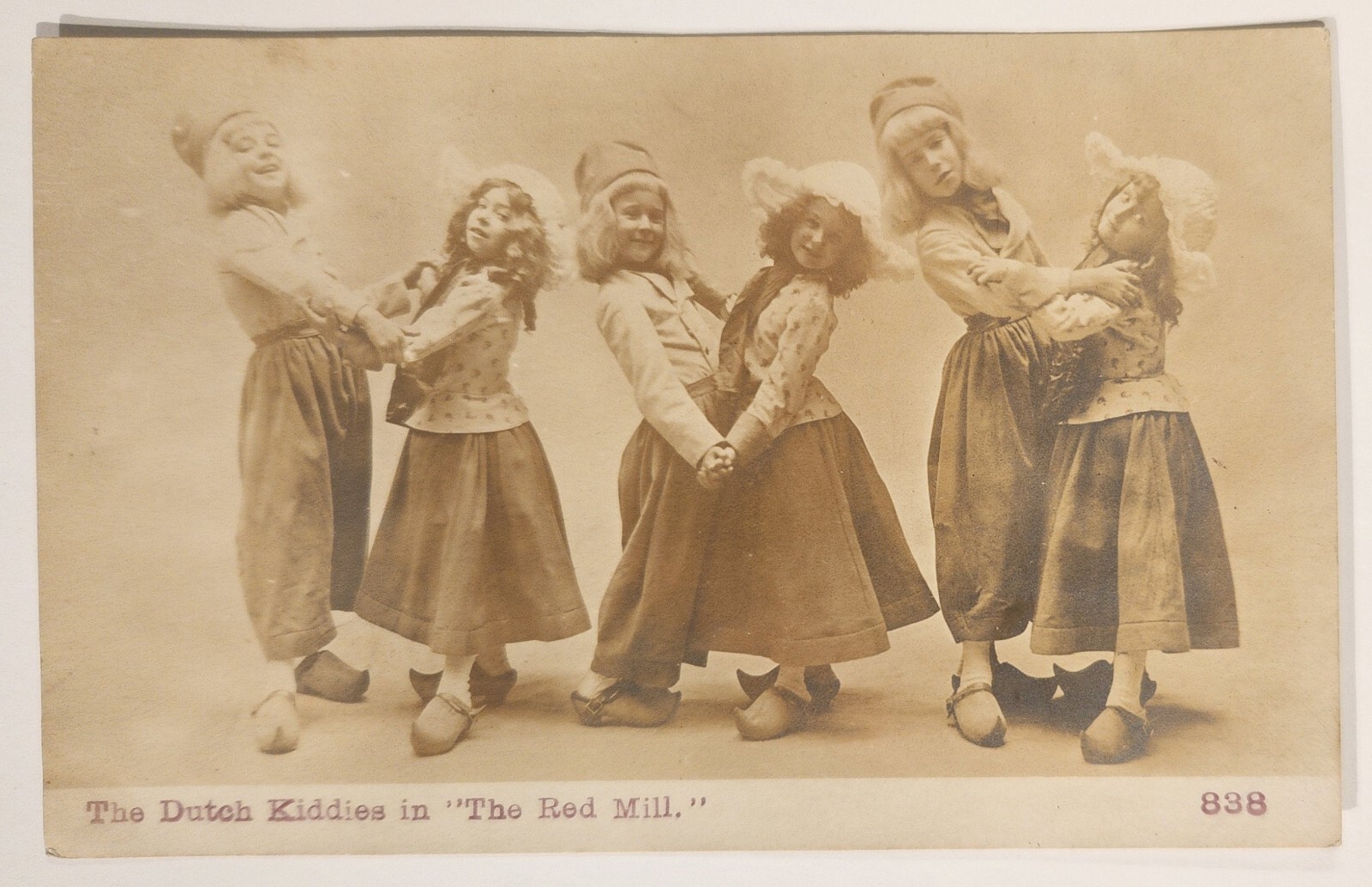 POSTCARD, RPPC, DUTCH KIDDIES IN POSTCARD, RPPC, DUTCH KIDDIES IN