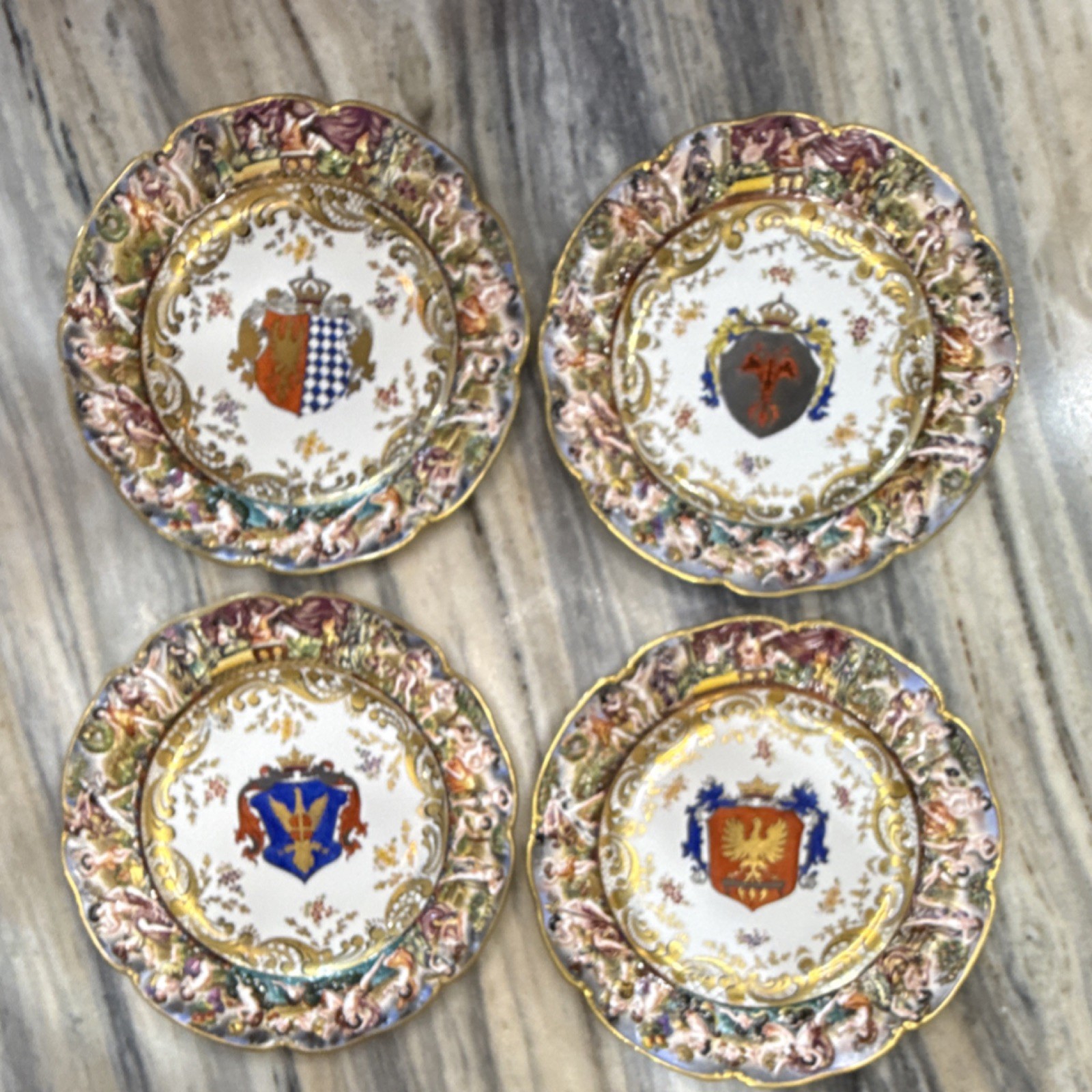 Capodimonte Porcelain Collector Plates Set of 4 Heraldic Coat of Arms 10”