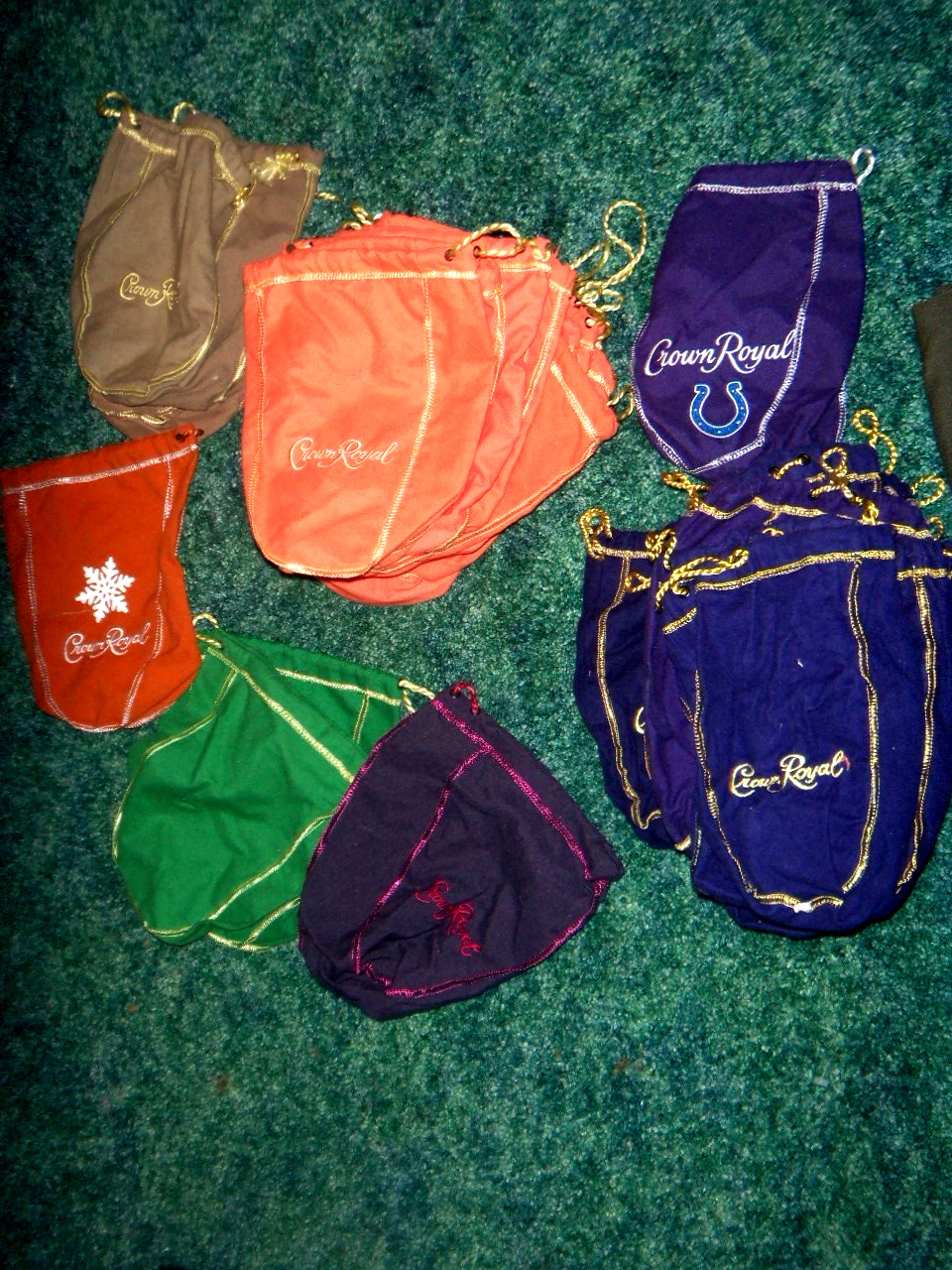 Lot Of 40  Crown Royale Drawstring Empty Bags. Variety Sizes
