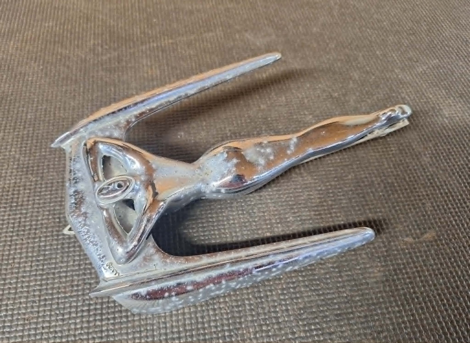 Vintage Nash George Petty Flying Lady Goddess Hood Ornament 25574-4