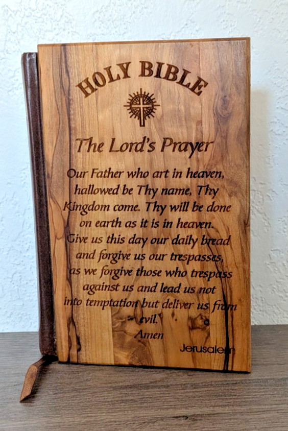 Holy Bible KJV Jerusalem Bethlehem Olive Wood Cover Lord\'s Prayer Soil - D3 Holy Bible KJV Jerusalem Bethlehem Olive Wood Cover Lord\'s Prayer Soil - D3