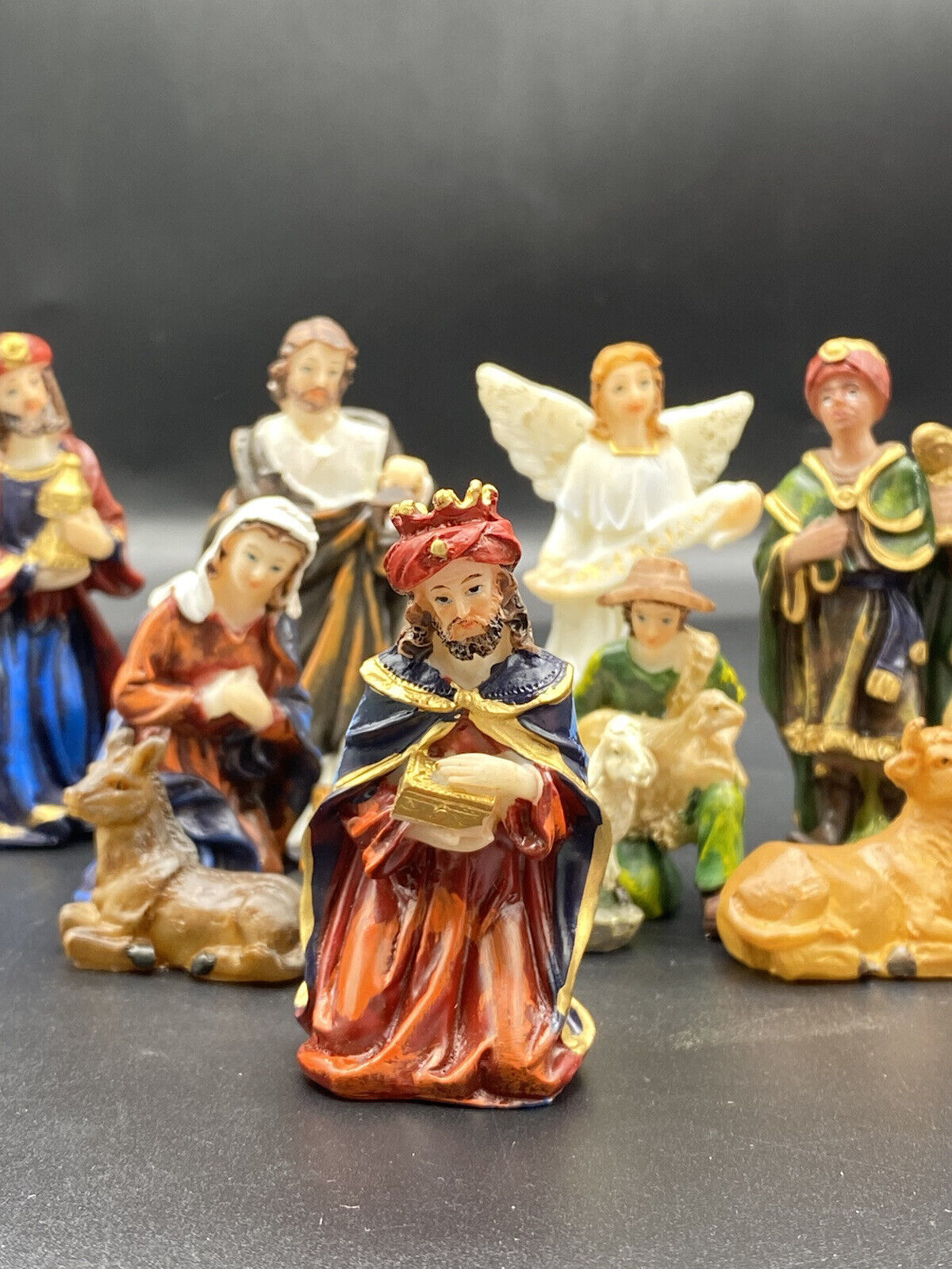 Christmas Nativity Scene Set Figures Polyresin Figurines  3\