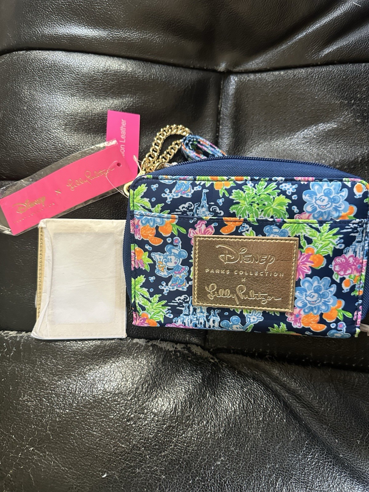 Disney Parks Lilly Pulitzer Mickey and Minnie Wristlet Bag NWT