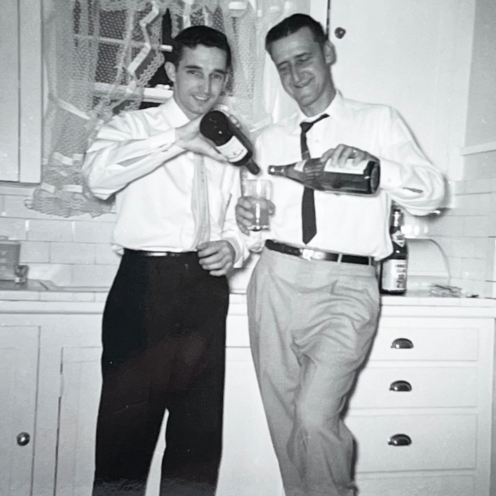 1960s Two Handsome Men Pouring Drinks Party Gay Interest Vintage Snapshot Photo 1960s Two Handsome Men Pouring Drinks Party Gay Interest Vintage Snapshot Photo