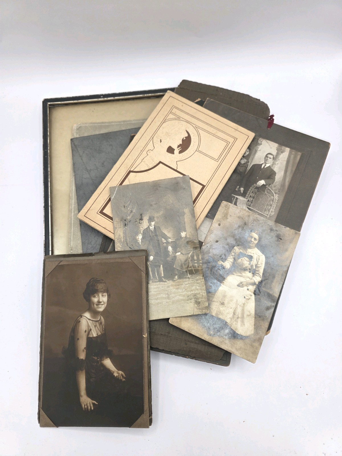 Antique Victorian Edwardian Photo Lot Studio Framed Portrait Flapper 1920s Antique Victorian Edwardian Photo Lot Studio Framed Portrait Flapper 1920s