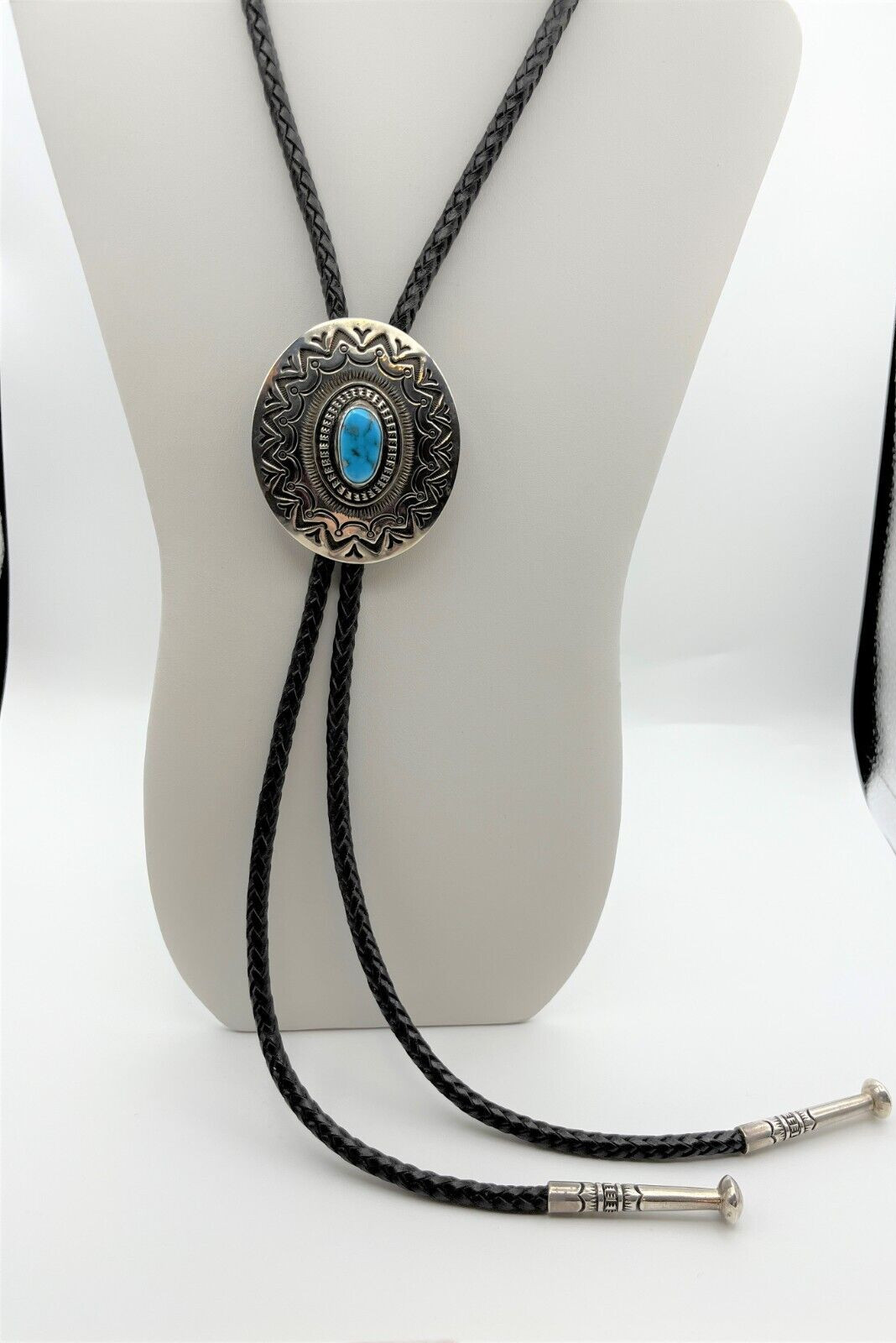 SIGNED VTG Native American NAVAJO BOLO TIE   Leonard Gene STERLING braided crd