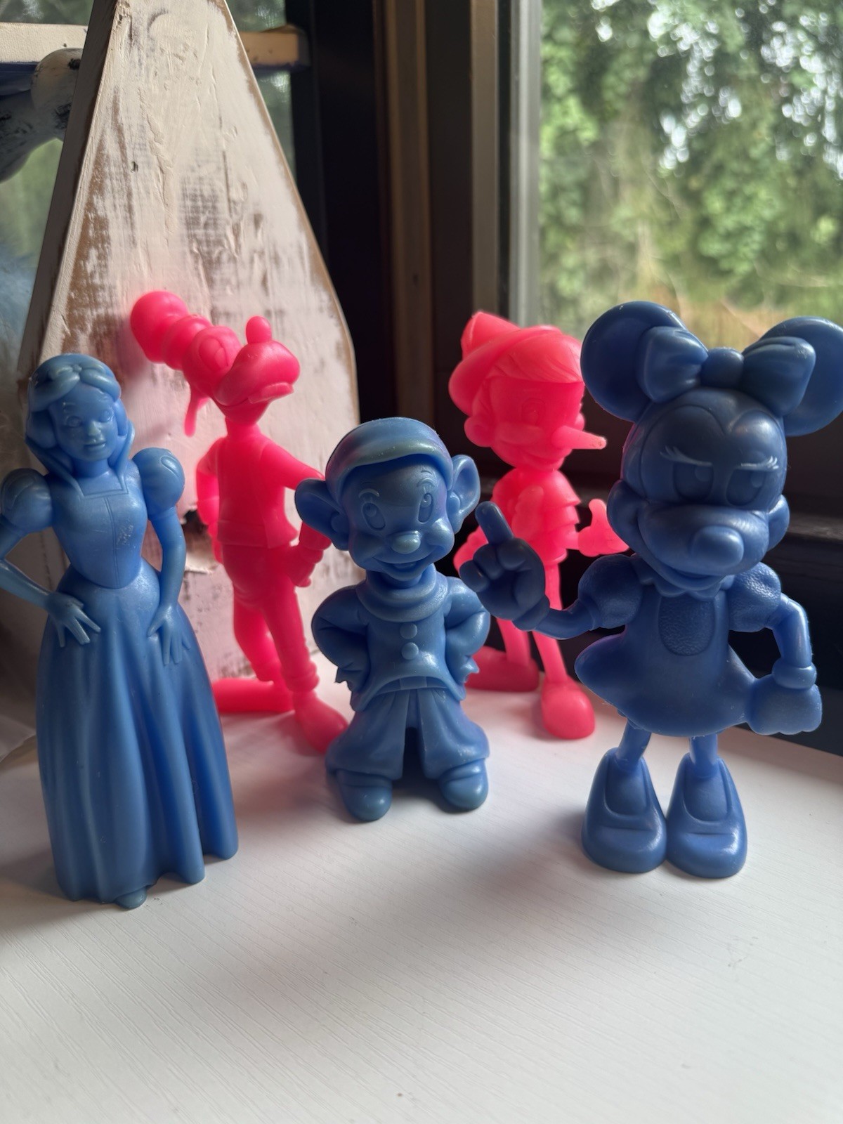 Vintage Marx Toys  Plastic Disney Figurines Minnie Mouse Goofy 