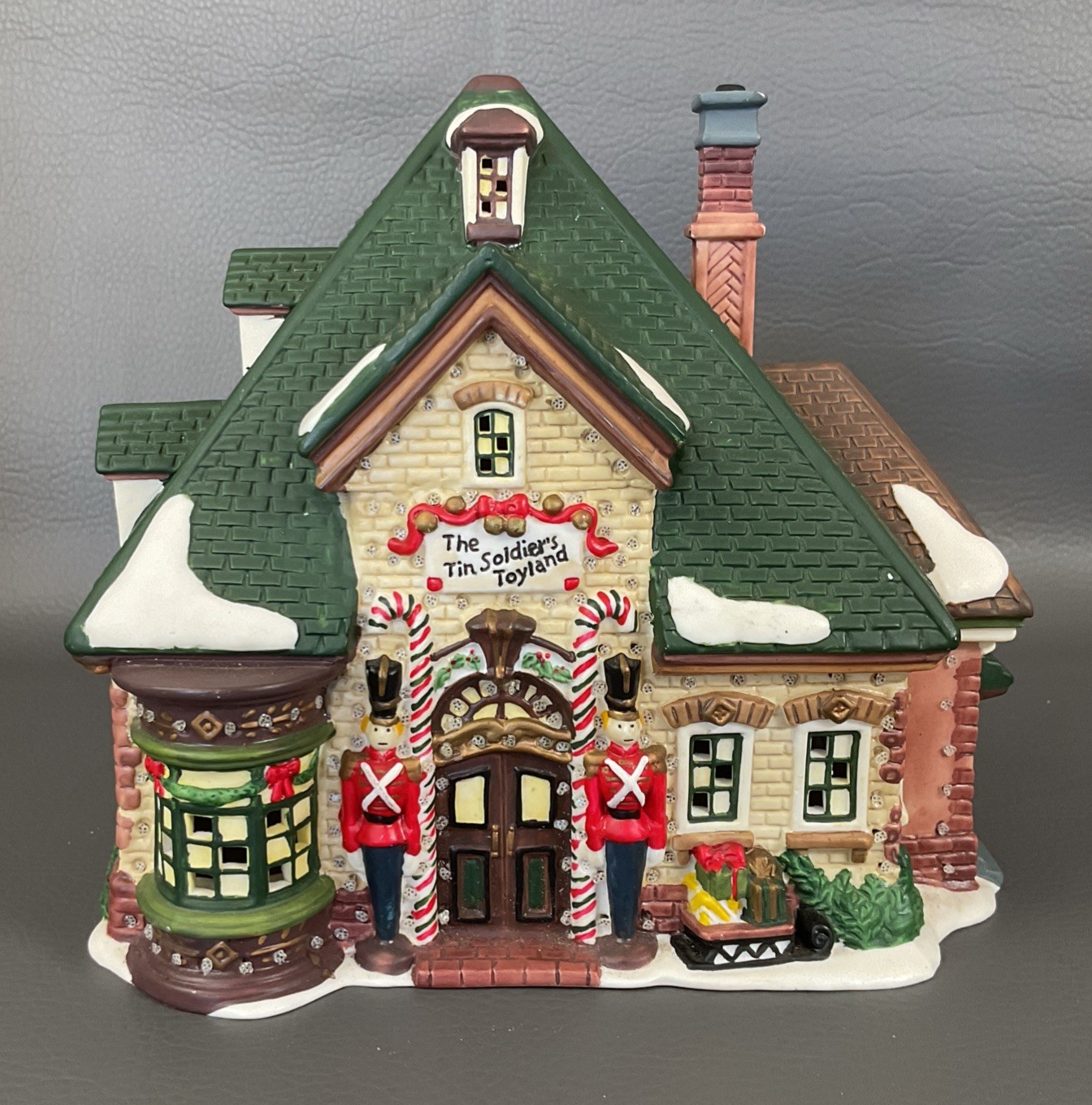 Santa\'s Workbench  Classic Series, The Tin Soldiers Toyland Christmas Village 
