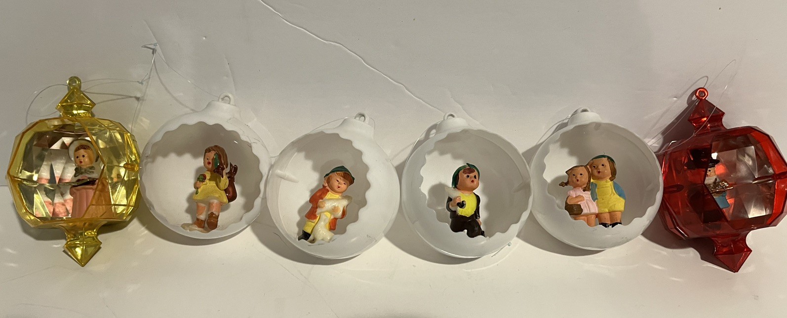 Vintage Jewel Brite Christmas Ornaments Diorama Lot Of 6 Vintage Jewel Brite Christmas Ornaments Diorama Lot Of 6