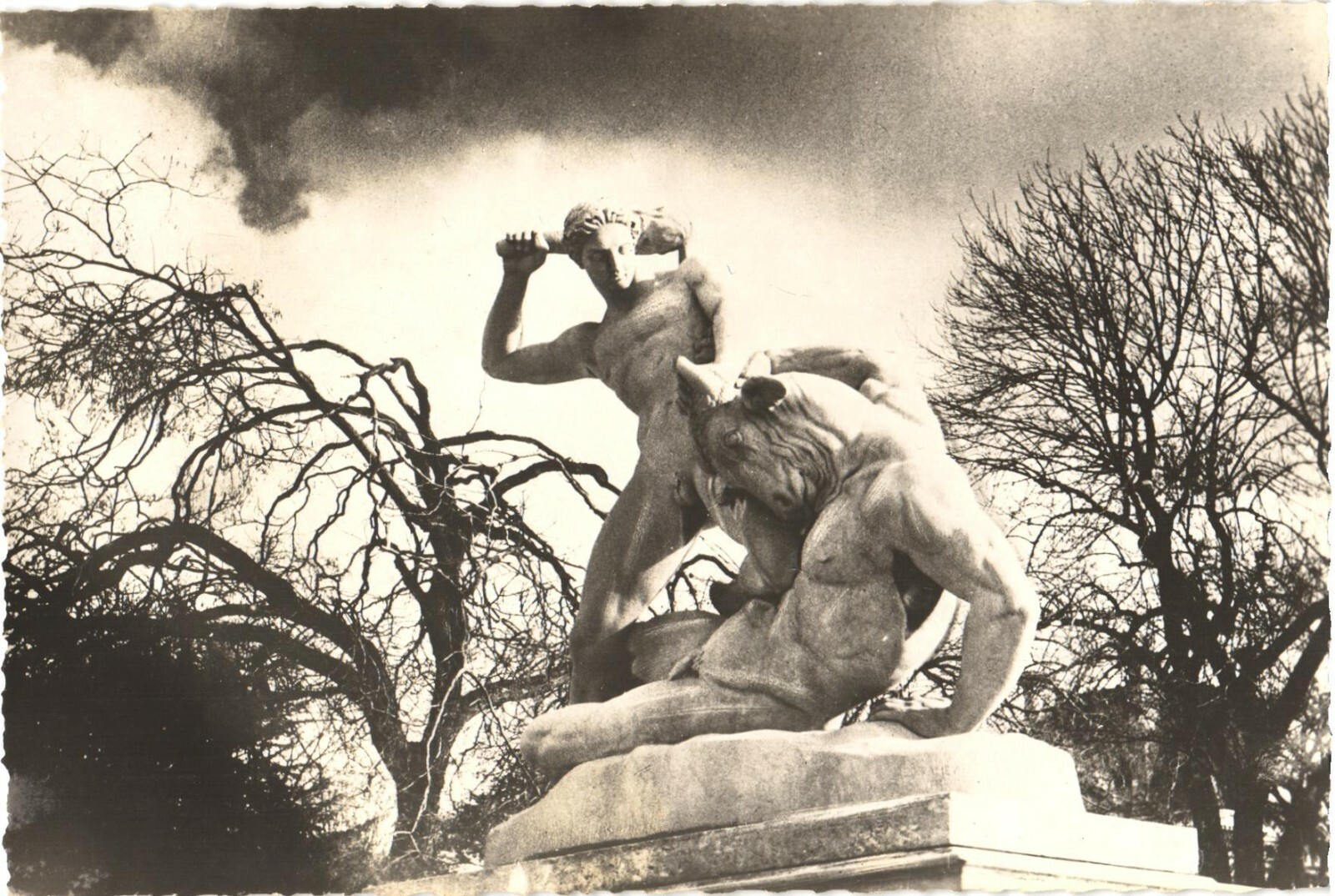 Paris France Tuileries Garden Theseus Minotaur Sculpture RPPC Postcard Unused Paris France Tuileries Garden Theseus Minotaur Sculpture RPPC Postcard Unused