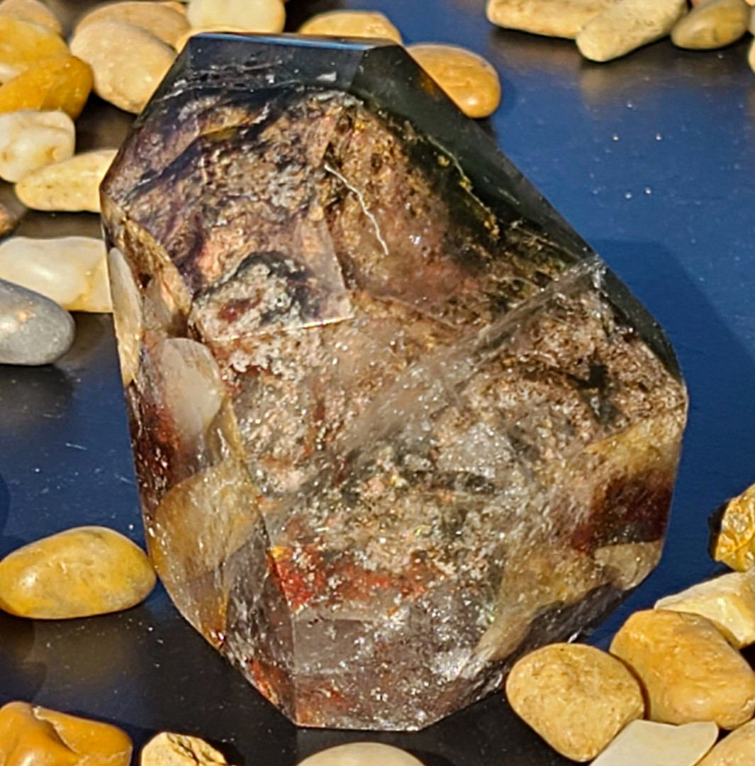 Garden Quartz Faceted Crystal 6.6 oz 2.5\ Garden Quartz Faceted Crystal 6.6 oz 2.5\