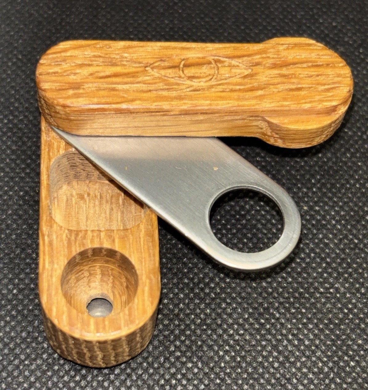 VINTAGE CLASSIC ORIGINAL FISHERMAN’S FRIEND MONKEY PIPE MADE IN USA VINTAGE CLASSIC ORIGINAL FISHERMAN’S FRIEND MONKEY PIPE MADE IN USA