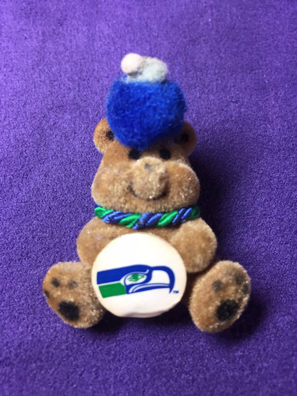 Vintage 1986 Karauhs Seattle Seahawks Pin Back Teddy Bear Rare Vintage 1986 Karauhs Seattle Seahawks Pin Back Teddy Bear Rare