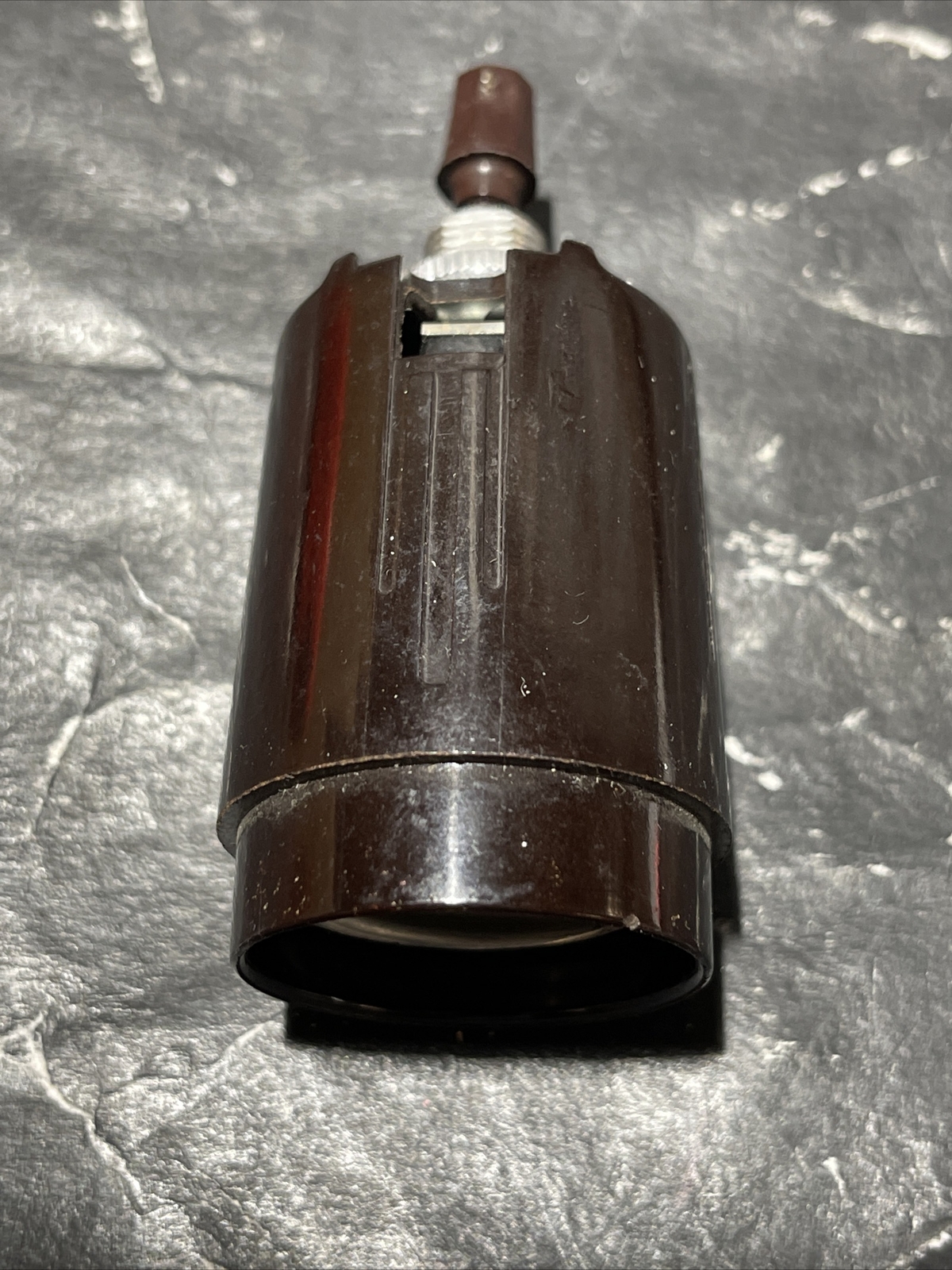 NOS CIRCLE F Phenolic Bakelite 2 Piece Bottom Husk Socket, 3 WAY Turn Knob (USA)