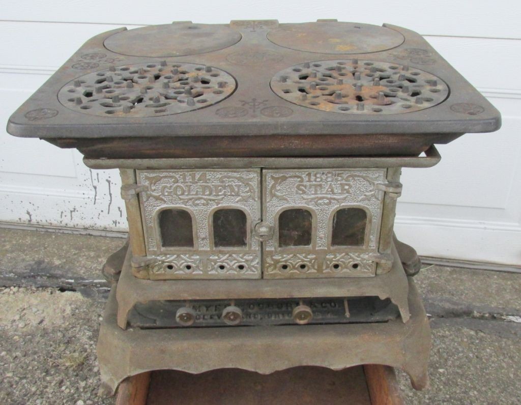 Rare 1885 Golden Star Sad Iron Heater Stove Myers & Osborn 4 burners & stove top