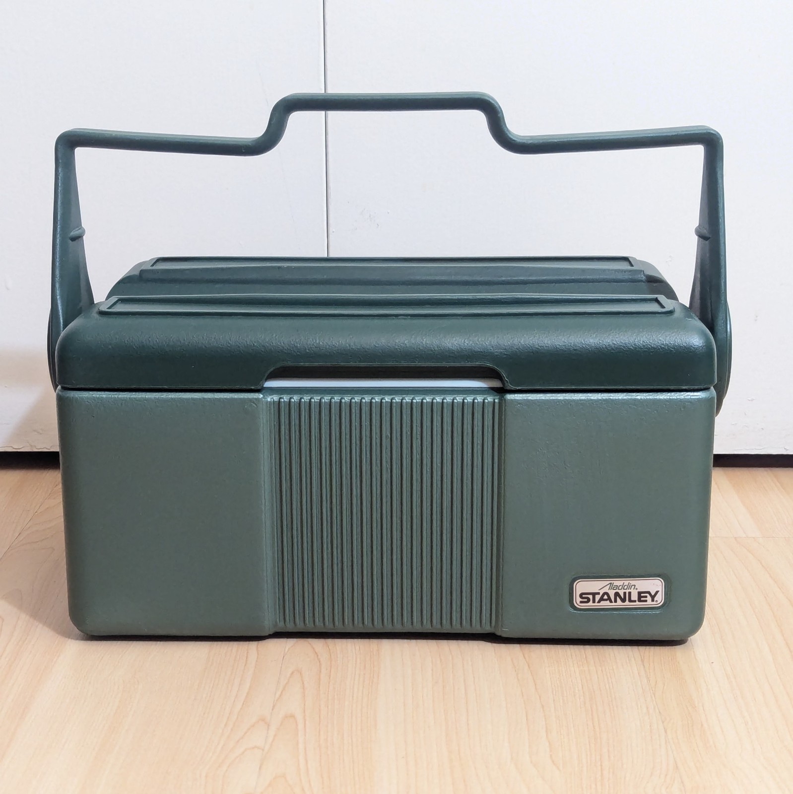 Vintage Stanley Aladdin Green Insulated Divided Lunch Box Cooler Vintage Stanley Aladdin Green Insulated Divided Lunch Box Cooler