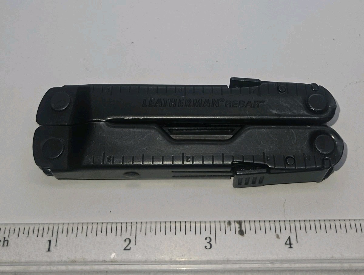 Used Leatherman Rebar Multi Tool(black) Used Leatherman Rebar Multi Tool(black)