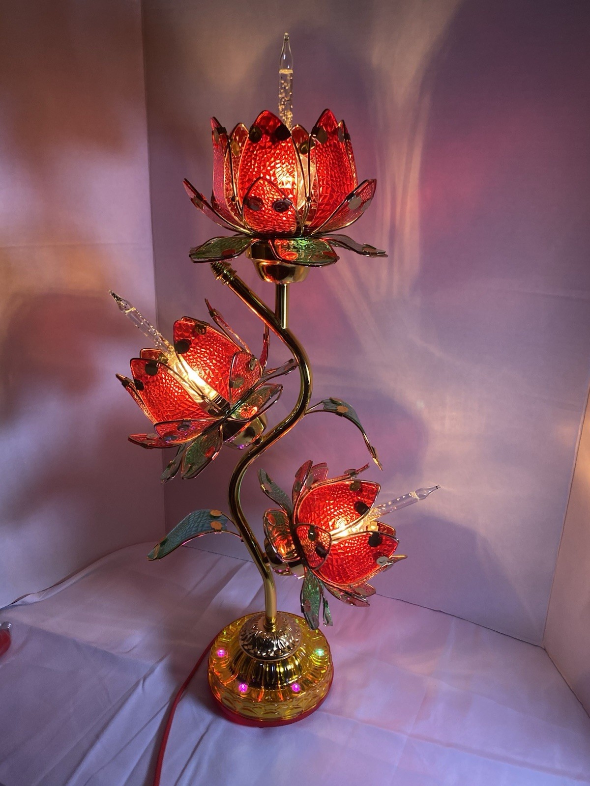 Rare Red lotus Table lamp vintage Large Size Hollywood Regency MUSICAL UNIQUE
