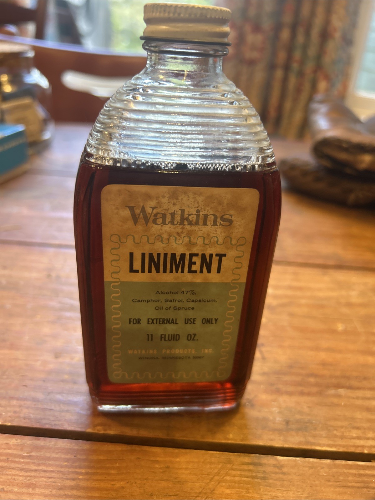 VINTAGE  WATKINS LINIMENT BOTTLE 11oz Bottle WINONA MINNESOTA