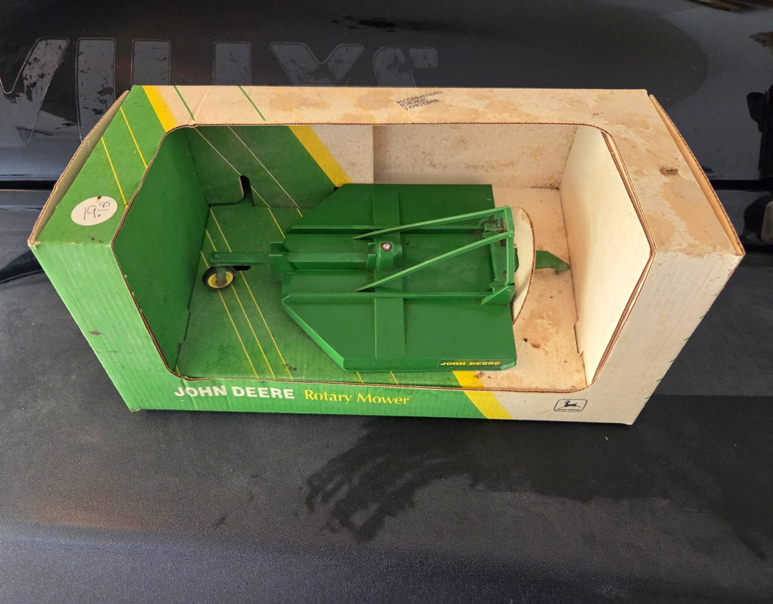 John Deere Rotary Mower 1/16 Die-Cast Metal Agriculture Toy w/ Box John Deere Rotary Mower 1/16 Die-Cast Metal Agriculture Toy w/ Box